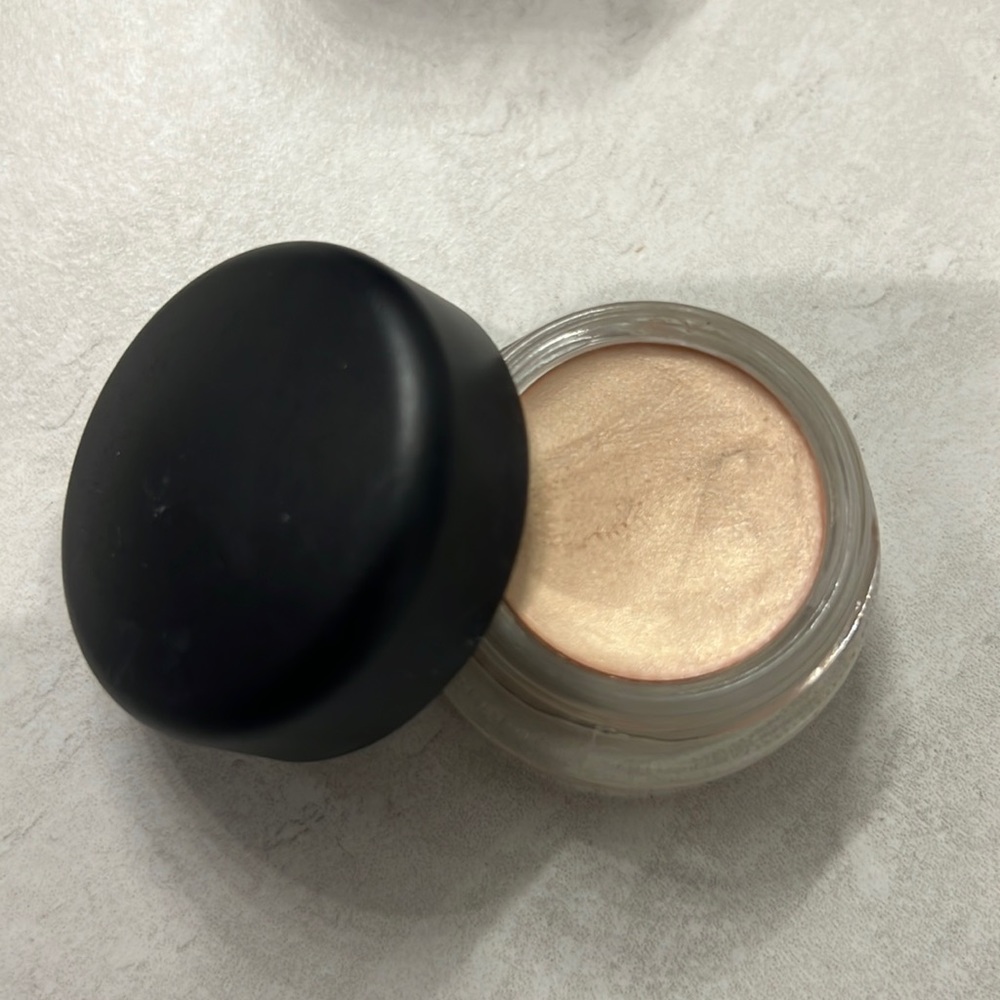 MAC Bare Study Paint Pot